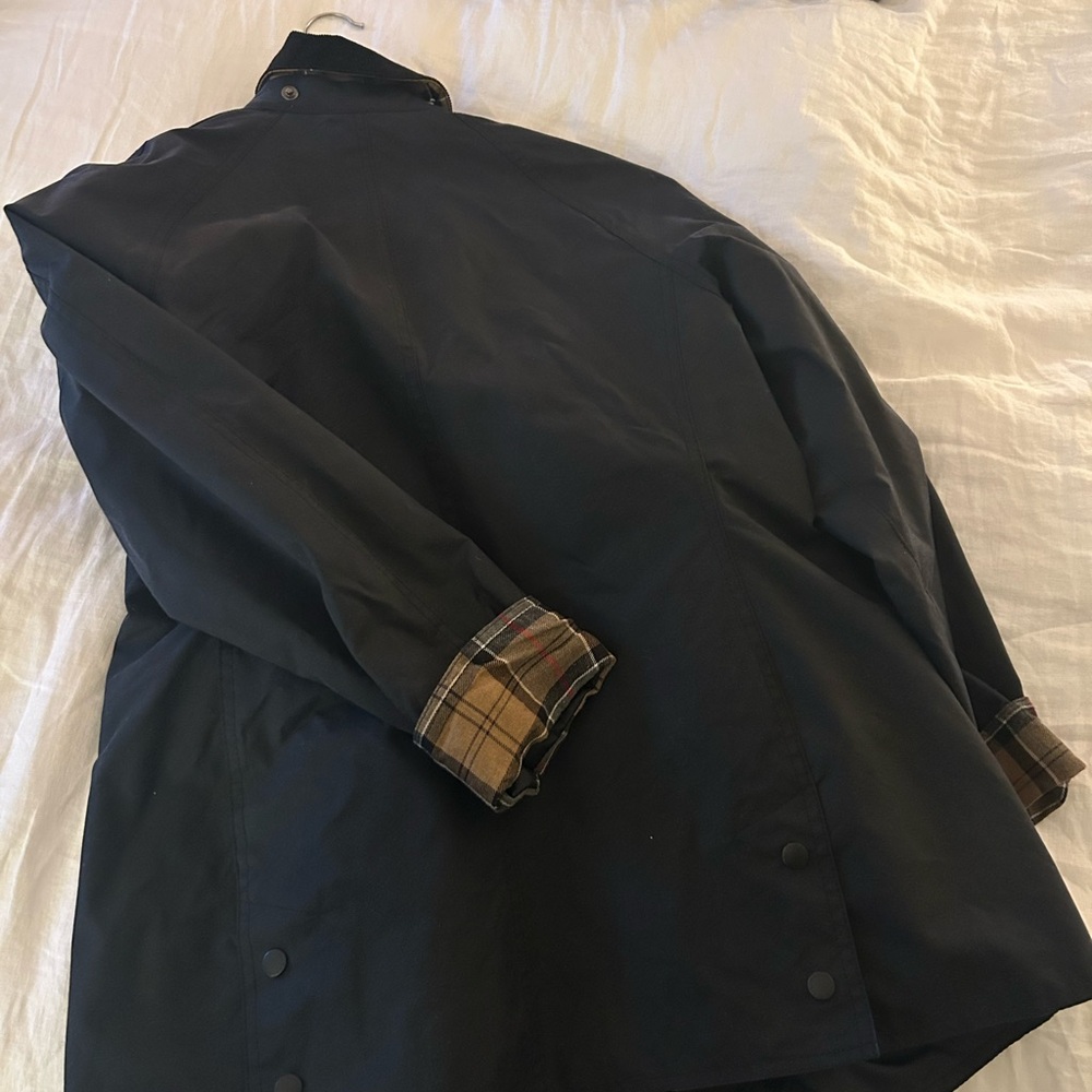 Barbour Navy Waxed Jacket - Picture 6 of 6
